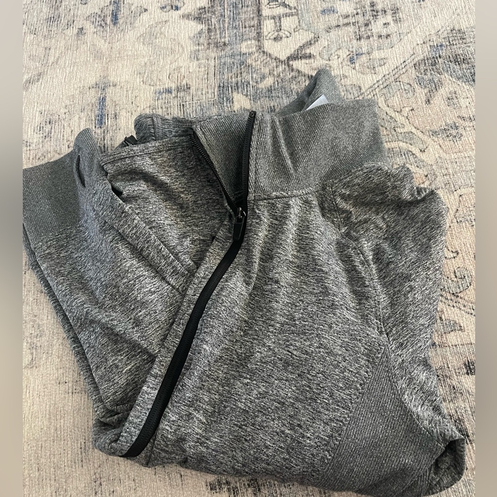 Champion Zip up Size large